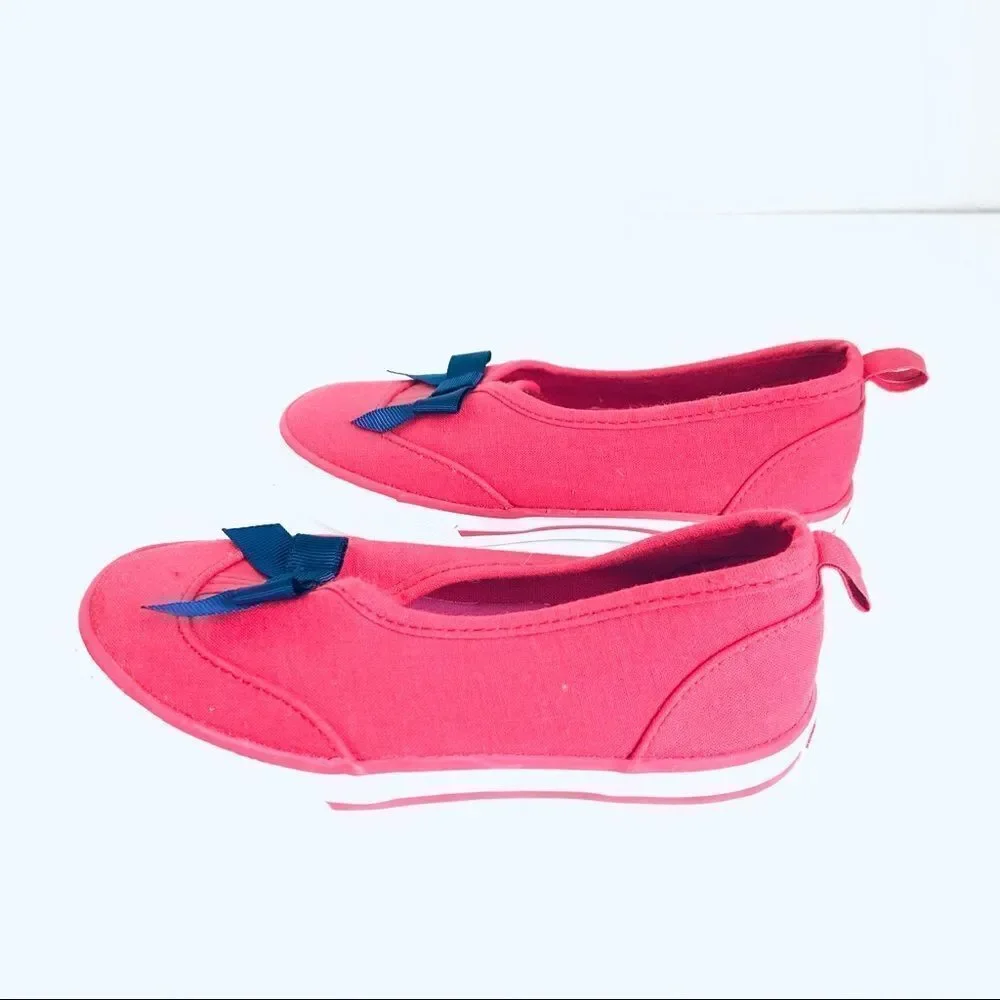 Gymboree Bow Sneakers‎